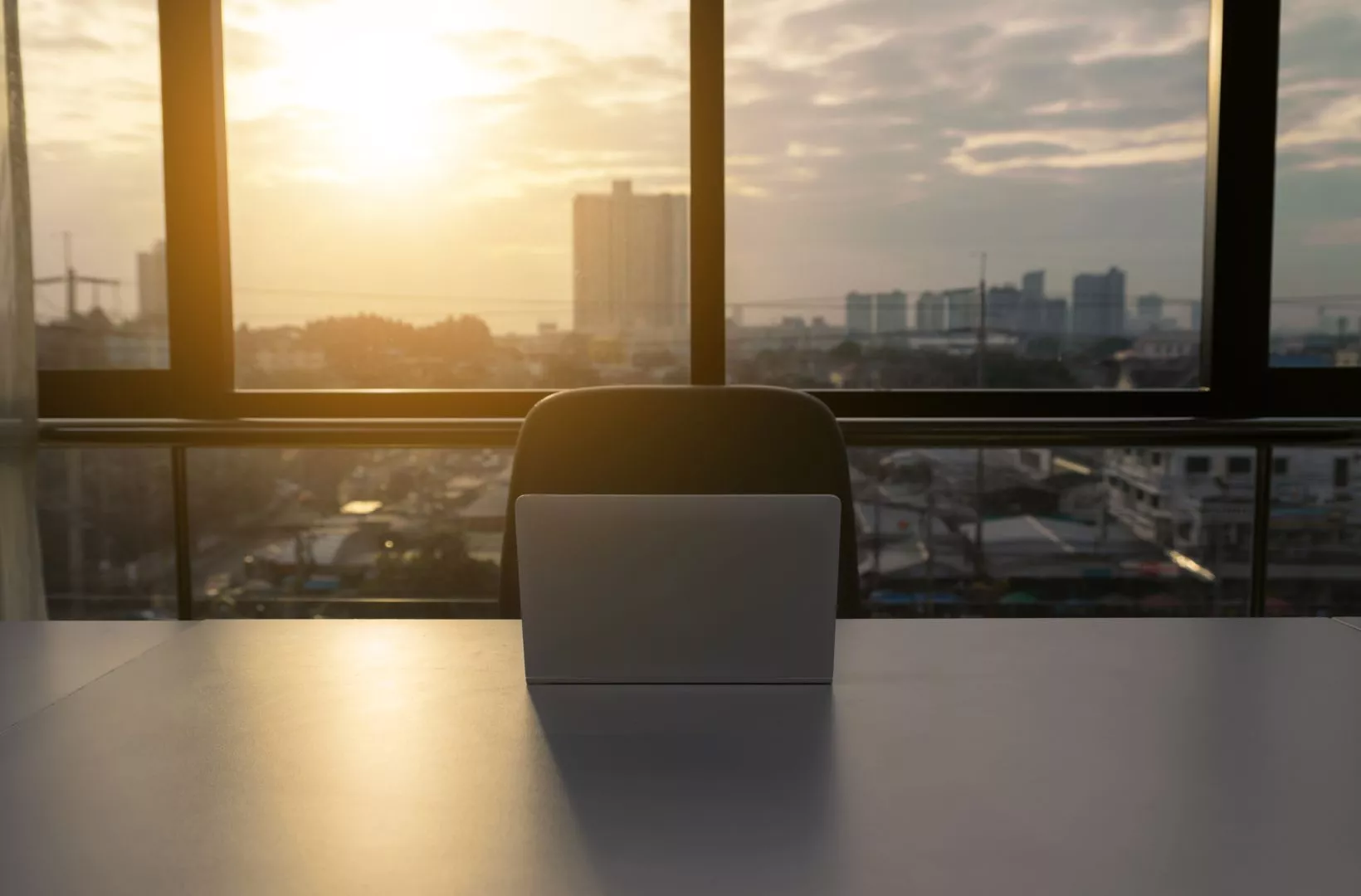 How Blind Companies Can Help Your Office | Blind Companies Matlock